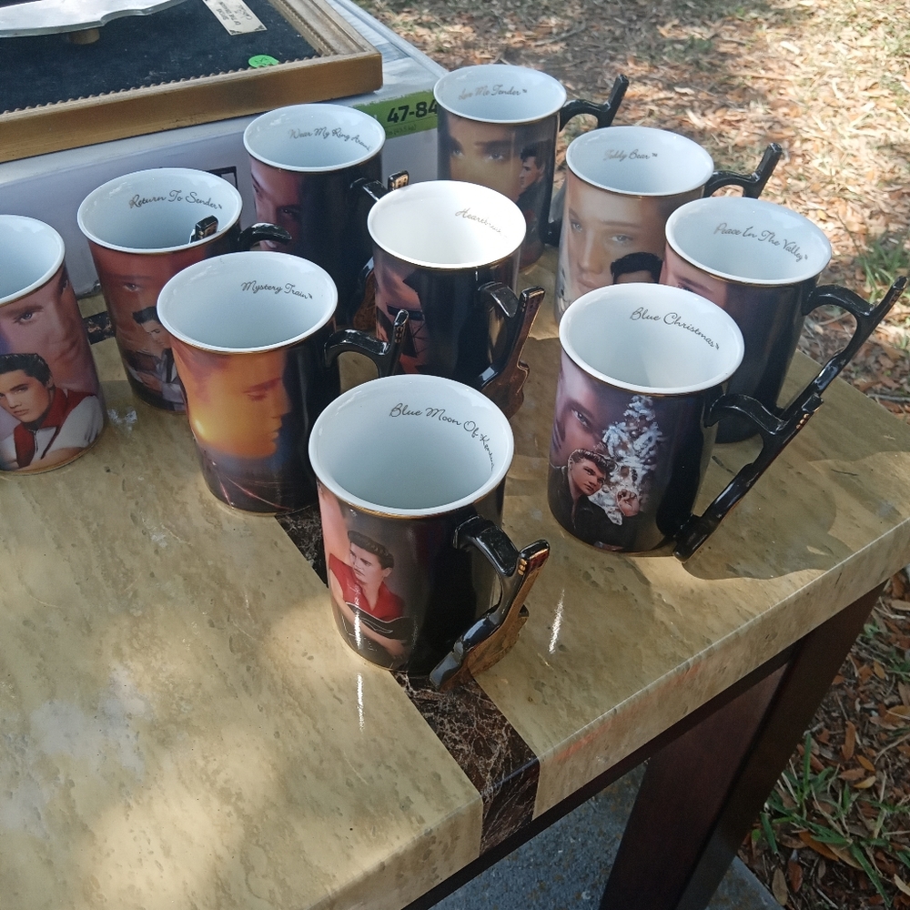 glass Elvis Presley cups